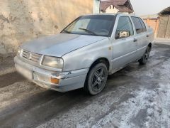 Фото авто Volkswagen Vento