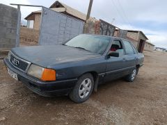 Photo of the vehicle Audi 100