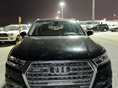 Сүрөт унаа Audi Q7