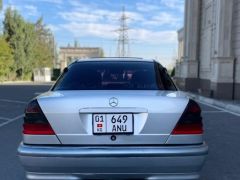 Сүрөт унаа Mercedes-Benz C-Класс