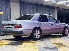 Сүрөт унаа Mercedes-Benz W124