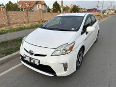 Фото авто Toyota Prius