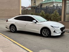 Photo of the vehicle Hyundai Sonata