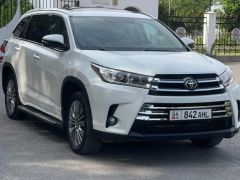 Фото авто Toyota Highlander