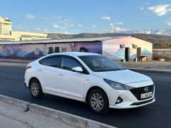 Сүрөт унаа Hyundai Solaris