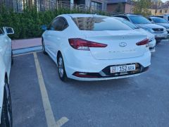 Сүрөт унаа Hyundai Elantra