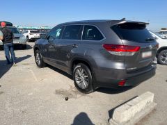 Сүрөт унаа Toyota Highlander