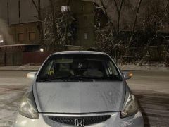 Photo of the vehicle Honda Fit