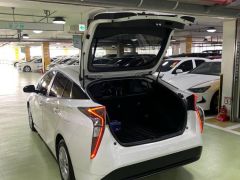 Сүрөт унаа Toyota Prius