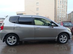 Фото авто Honda Fit