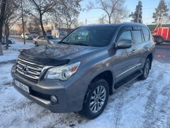 Photo of the vehicle Lexus GX