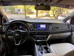 Сүрөт унаа Kia Carnival