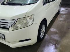 Фото авто Honda Stepwgn