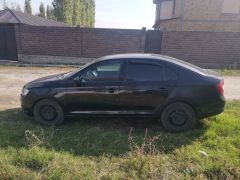 Сүрөт унаа Skoda Rapid