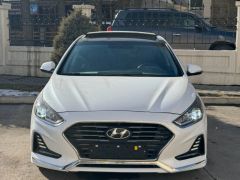 Photo of the vehicle Hyundai Sonata