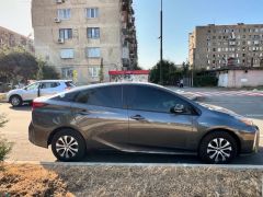 Фото авто Toyota Prius