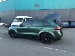 Photo of the vehicle Porsche Cayenne