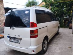 Сүрөт унаа Toyota Noah