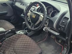 Фото авто Honda Fit