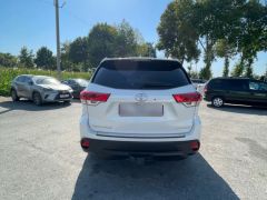 Сүрөт унаа Toyota Highlander