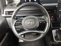 Фото авто Hyundai Staria