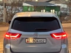 Сүрөт унаа Toyota Highlander