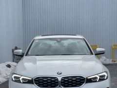 Photo of the vehicle BMW 3 Series