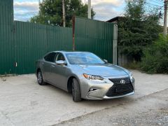 Photo of the vehicle Lexus ES