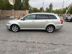 Сүрөт унаа Toyota Avensis