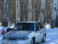 Сүрөт унаа Daewoo Nexia