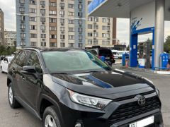 Сүрөт унаа Toyota RAV4