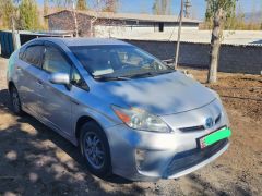 Фото авто Toyota Prius