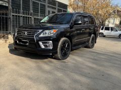 Photo of the vehicle Lexus LX