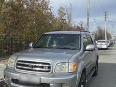 Photo of the vehicle Toyota Sequoia