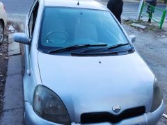 Сүрөт унаа Toyota Vitz