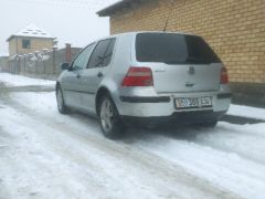 Фото авто Volkswagen Golf