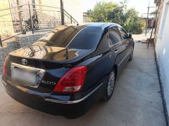 Сүрөт унаа Toyota Crown Majesta