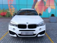 Photo of the vehicle BMW X6