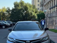 Сүрөт унаа Toyota Camry