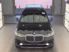 Сүрөт унаа BMW X7