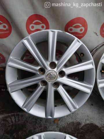 Wheel rims - Диски R17 Toyota Camry 50 XLE оригинал