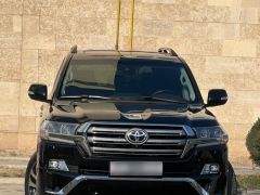 Photo of the vehicle Toyota Land Cruiser