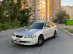 Фото авто Honda Accord