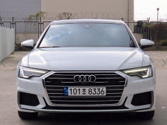 Photo of the vehicle Audi A6