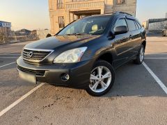 Photo of the vehicle Lexus RX