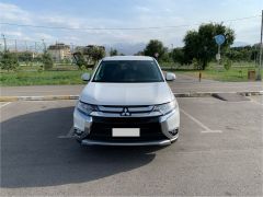 Сүрөт унаа Mitsubishi Outlander