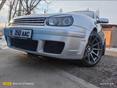 Фото авто Volkswagen Golf