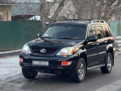 Photo of the vehicle Lexus GX