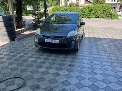 Фото авто Toyota Prius