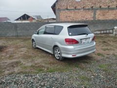 Фото авто Toyota Ipsum